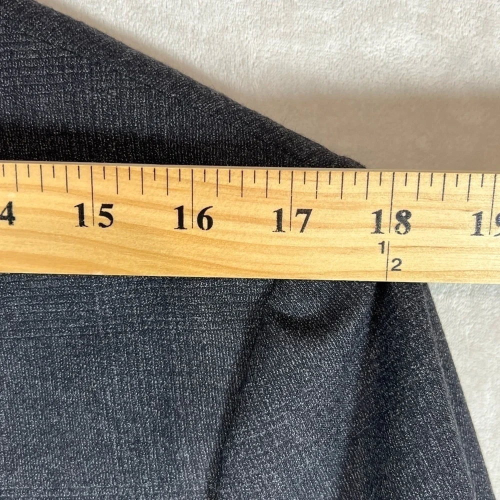 NWOT Banana Republic Slim 40R Gray Plaid 100% Wool Sports Coat Blazer C17